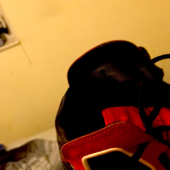 Air Jordan Flights - Picture 4 of 4